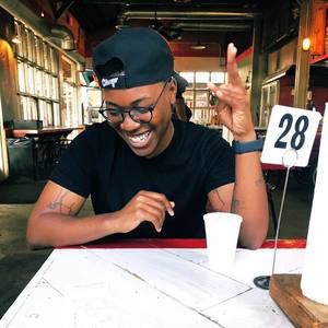 Meet your Posher, Amari